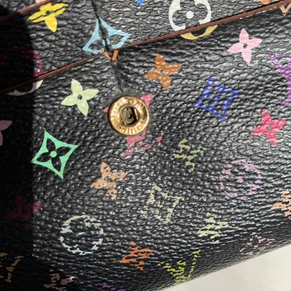 Louis Vuitton Takashi Murakami Sarah Wallet - Picture 4 of 15